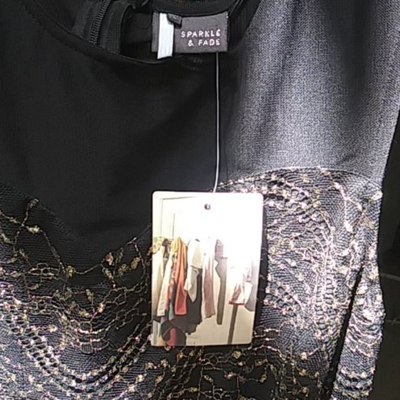 NWT sparkle and fade slip - Picture 3 of 4